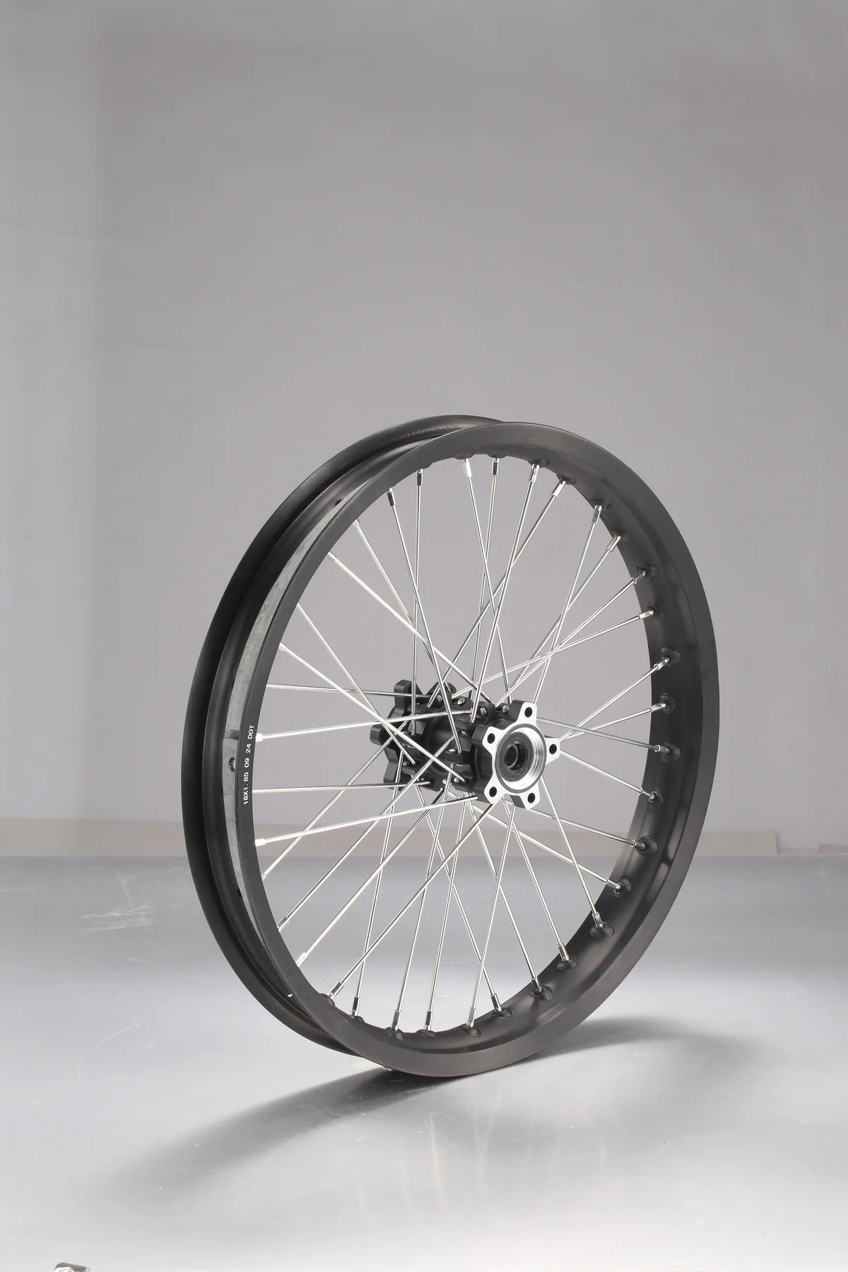 Hinterradfelge 3.0/SR 1.85x18"